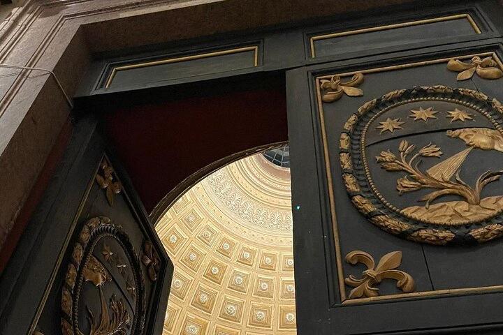 Grand doors leading into the Round Room