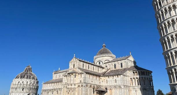 Piazza dei Miracoli a Pisa