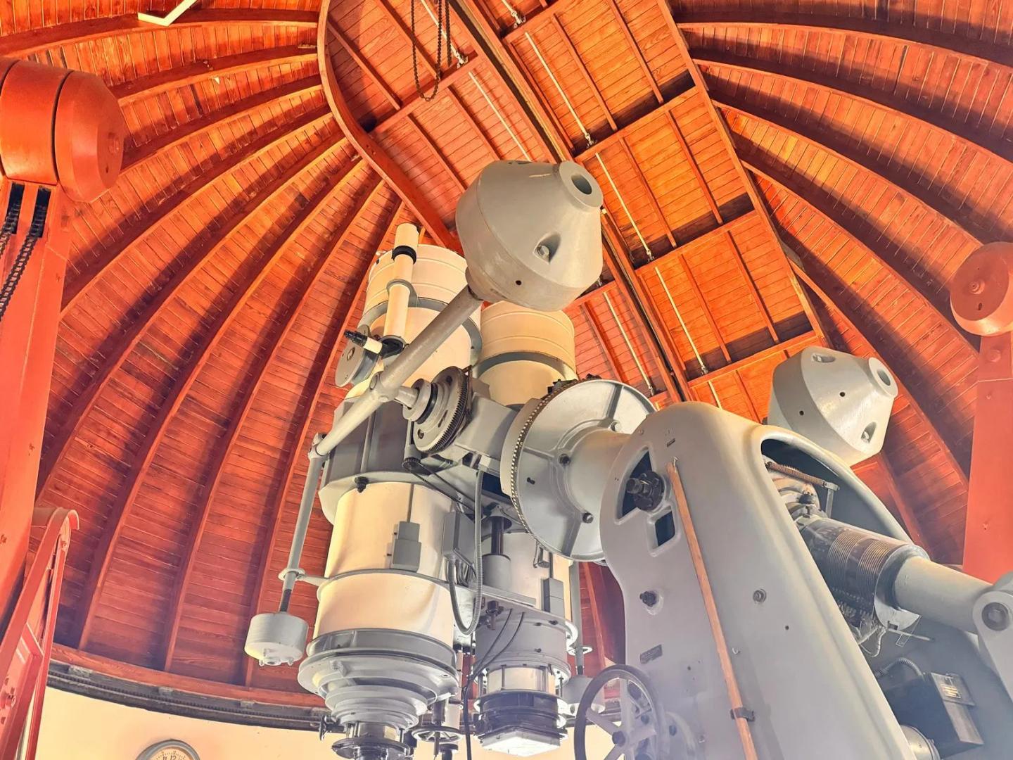 Teleskop im Vatikanischen Observatorium in Castel Gandolfo
