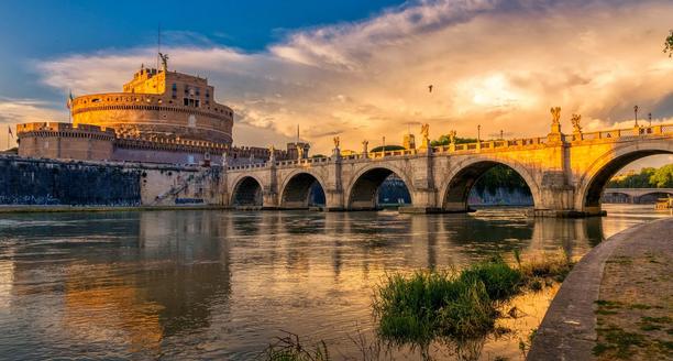 Castel Sant'Angelo desde la distancia