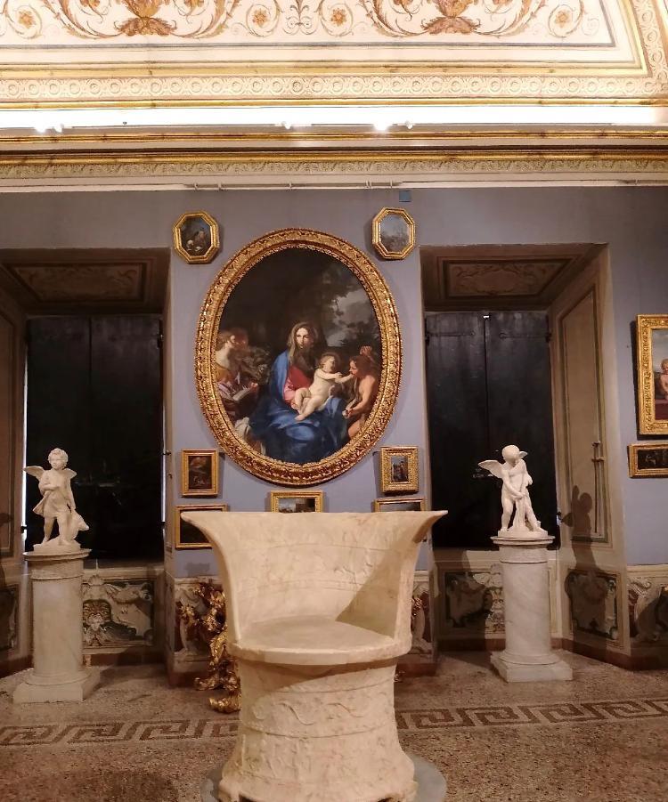 Madonna del Baldacchino di Raffaello a Palazzo Corsini