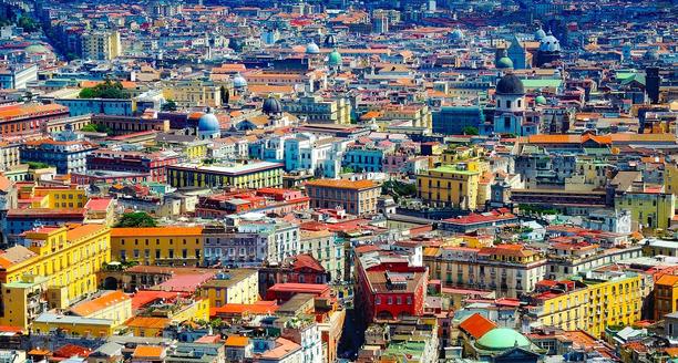 Vue aérienne de Naples