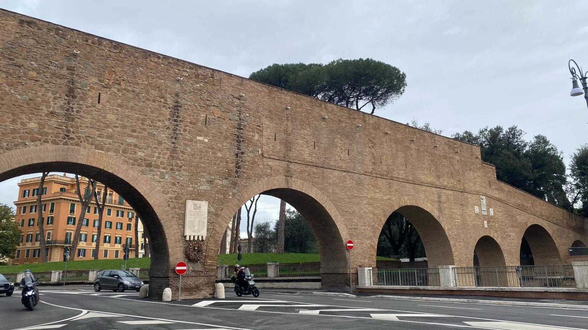 Passetto di Borgo