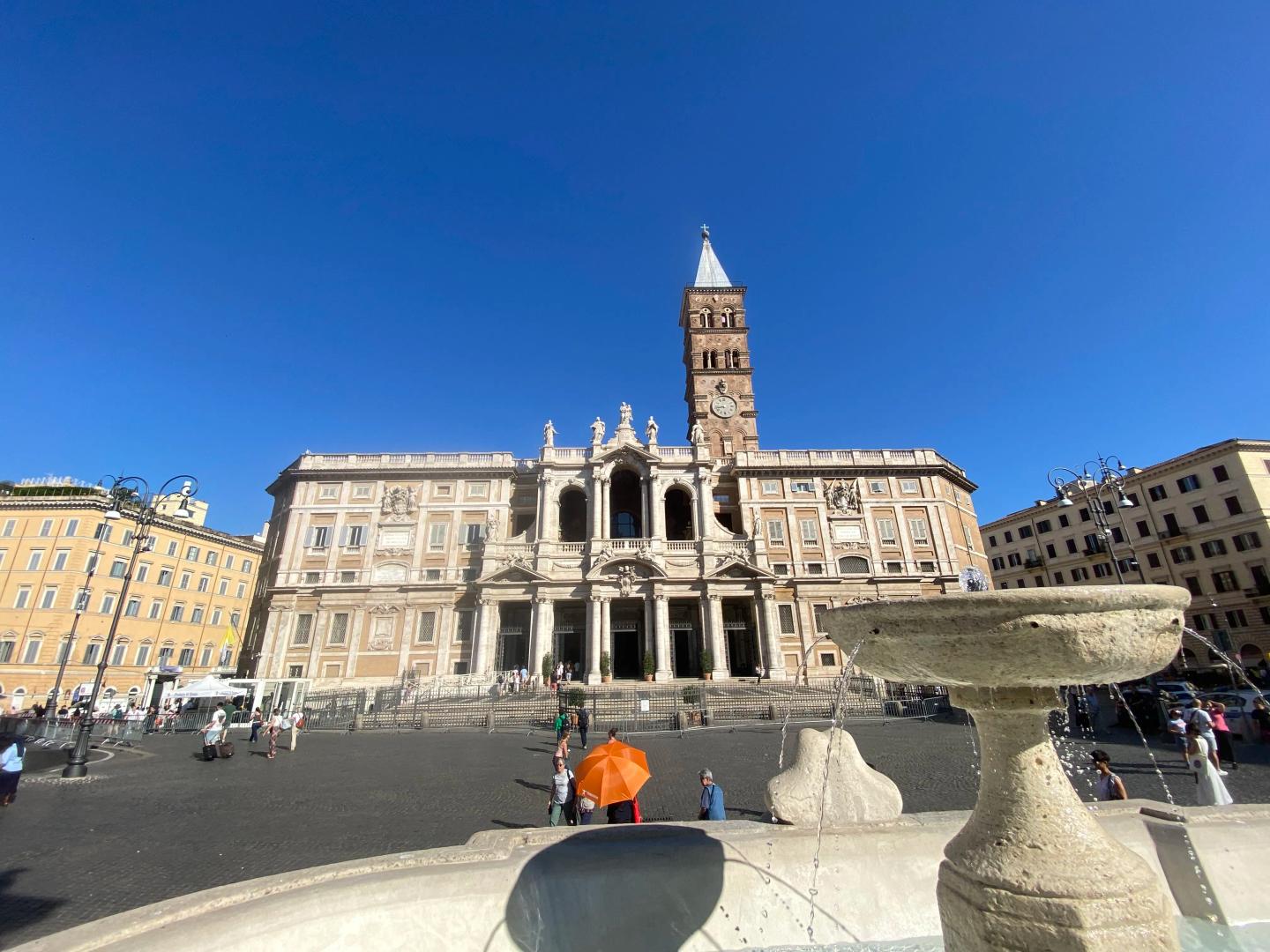 Santa Maria Maggiore Basilica from the outside