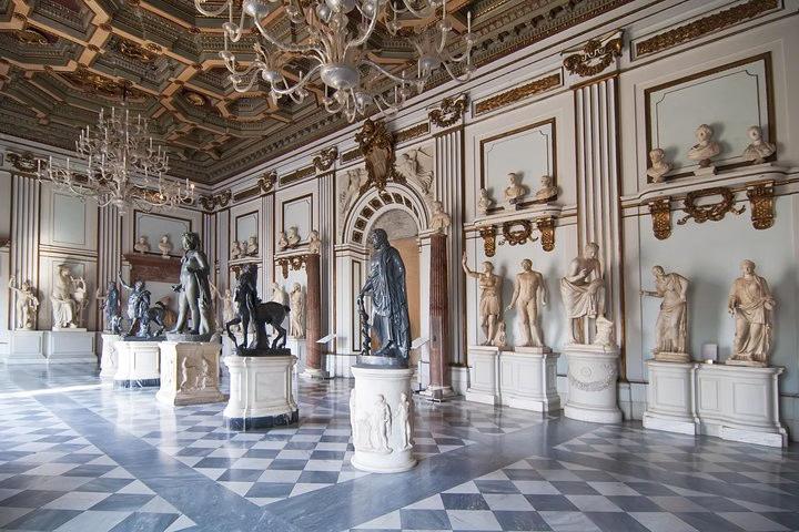 Sala degli Imperatori all'interno dei Musei Capitolini