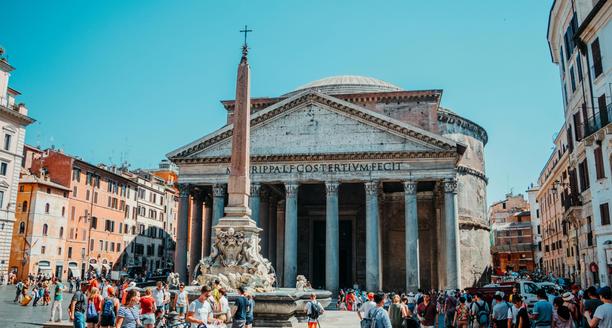 Pantheon von außen