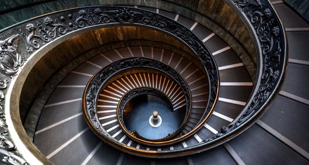 Escadaria de Bramante nos Museus Vaticanos